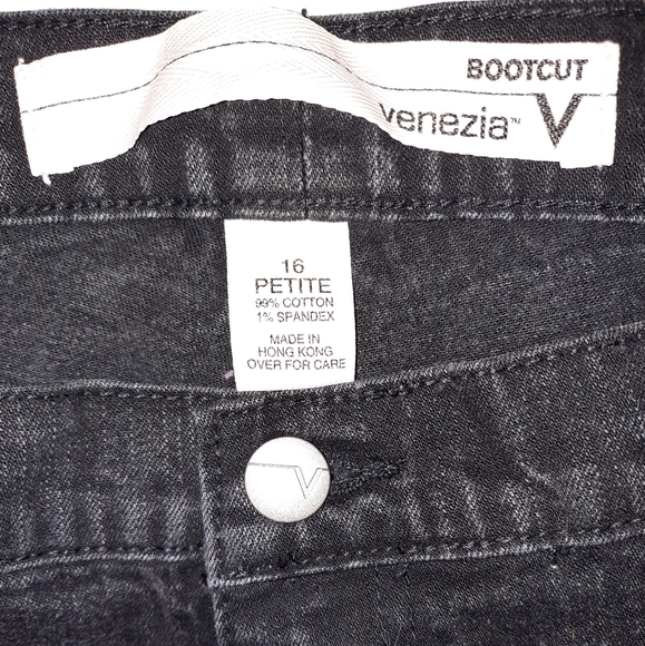 VENEZIA BLACK STRETCH BOOT CUT MOM JEANS | SIZE 16 PETITE - Picture 4 of 4